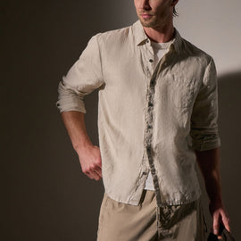 Lightweight Linen Shirt in Salt Pigment | James Perse Los Angeles
