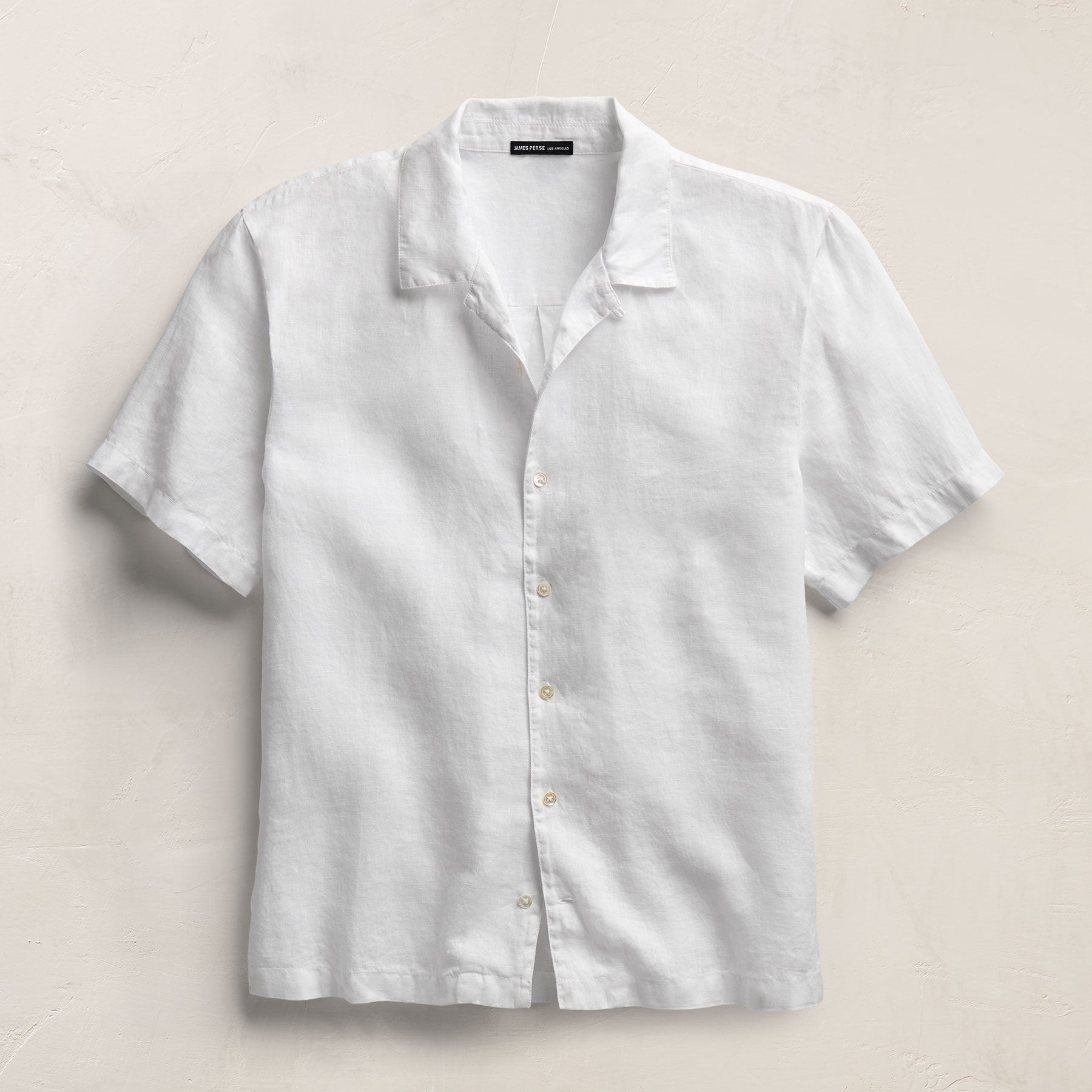 Lightweight Linen Short Sleeve Shirt in White | James Perse Los Angeles