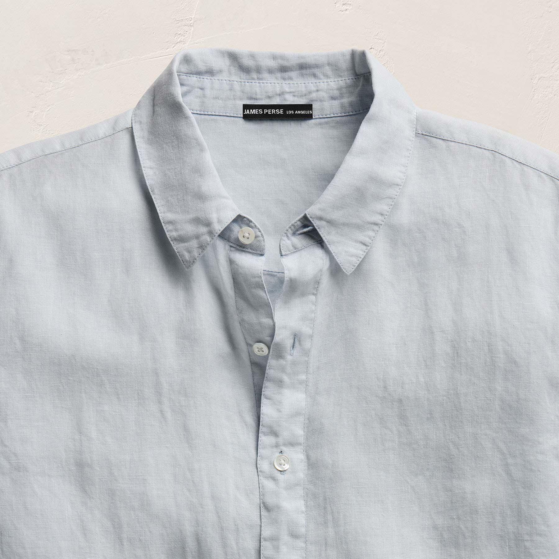 Lightweight Linen Shirt in Memory Pigment | James Perse Los Angeles