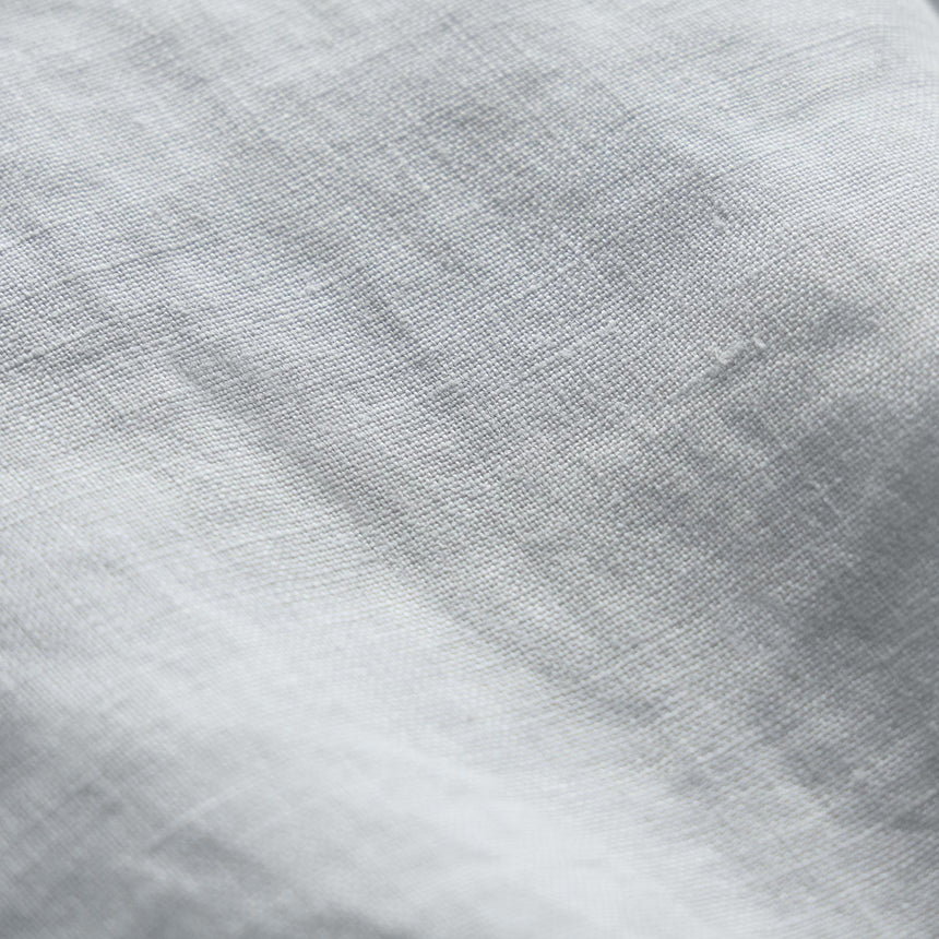 Lightweight Linen Shirt in Memory Pigment | James Perse Los Angeles