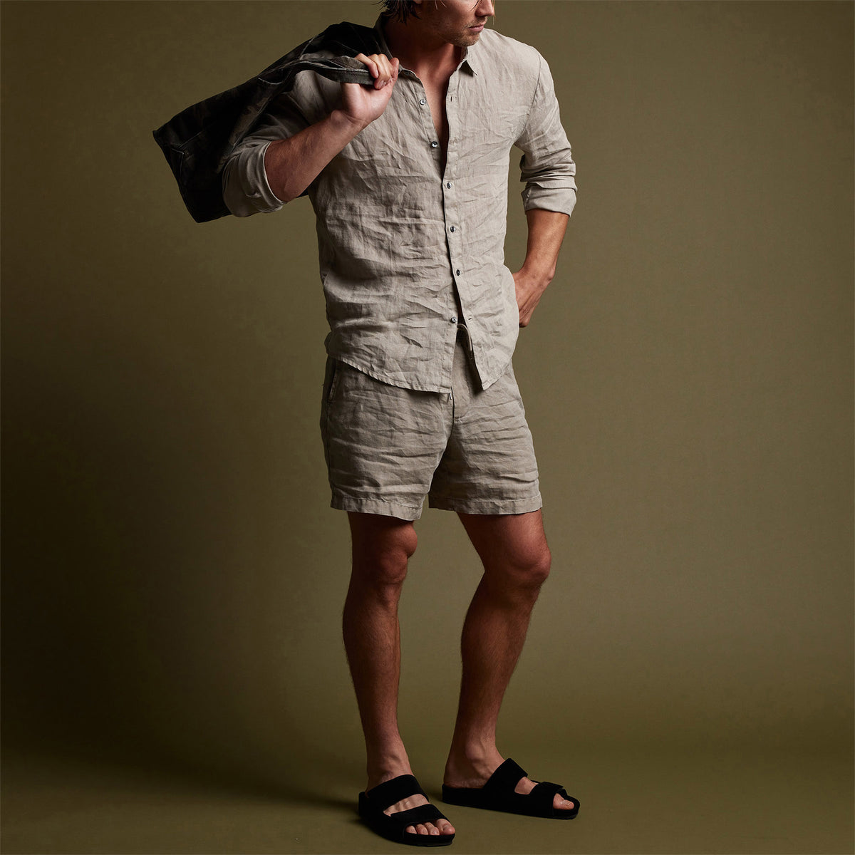 Lightweight Linen Short in Silt Pigment | James Perse Los Angeles