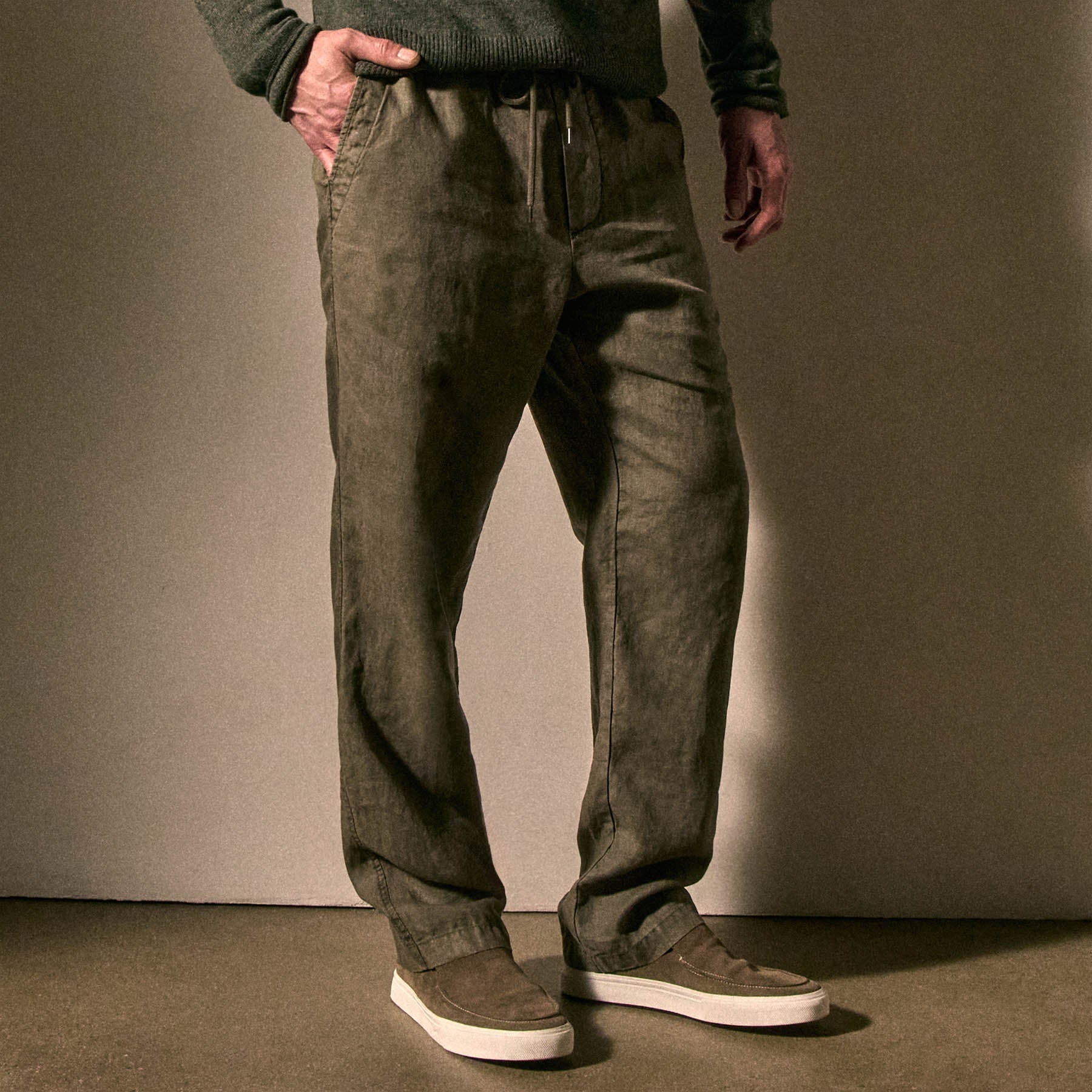 Relaxed Linen Pant in Birch Pigment | James Perse Los Angeles