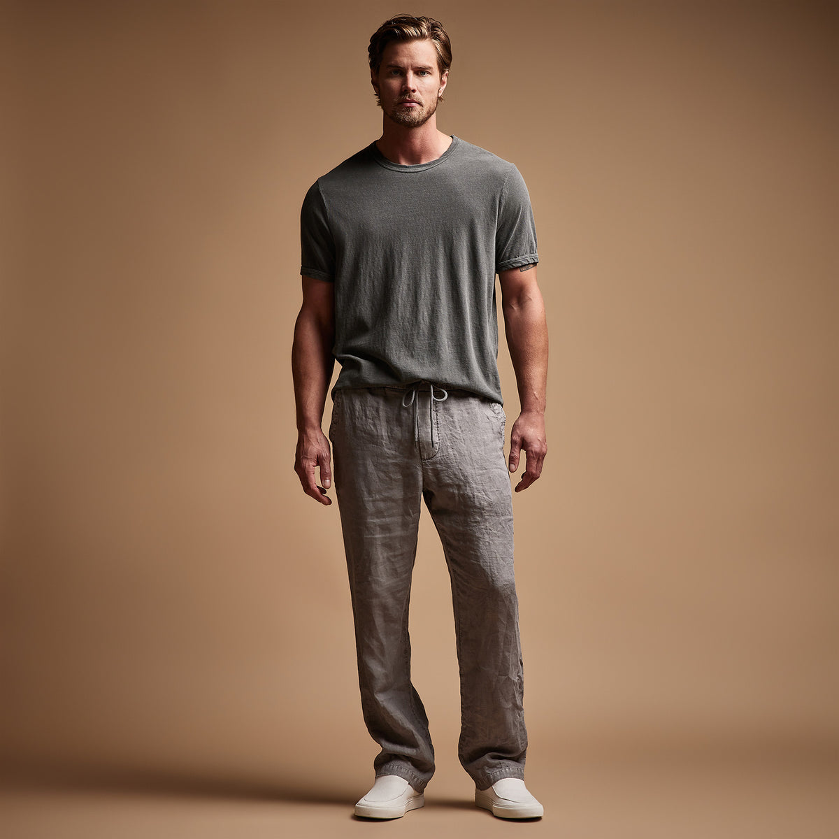 Relaxed Linen Pant in Silver Grey Pigment | James Perse Los Angeles