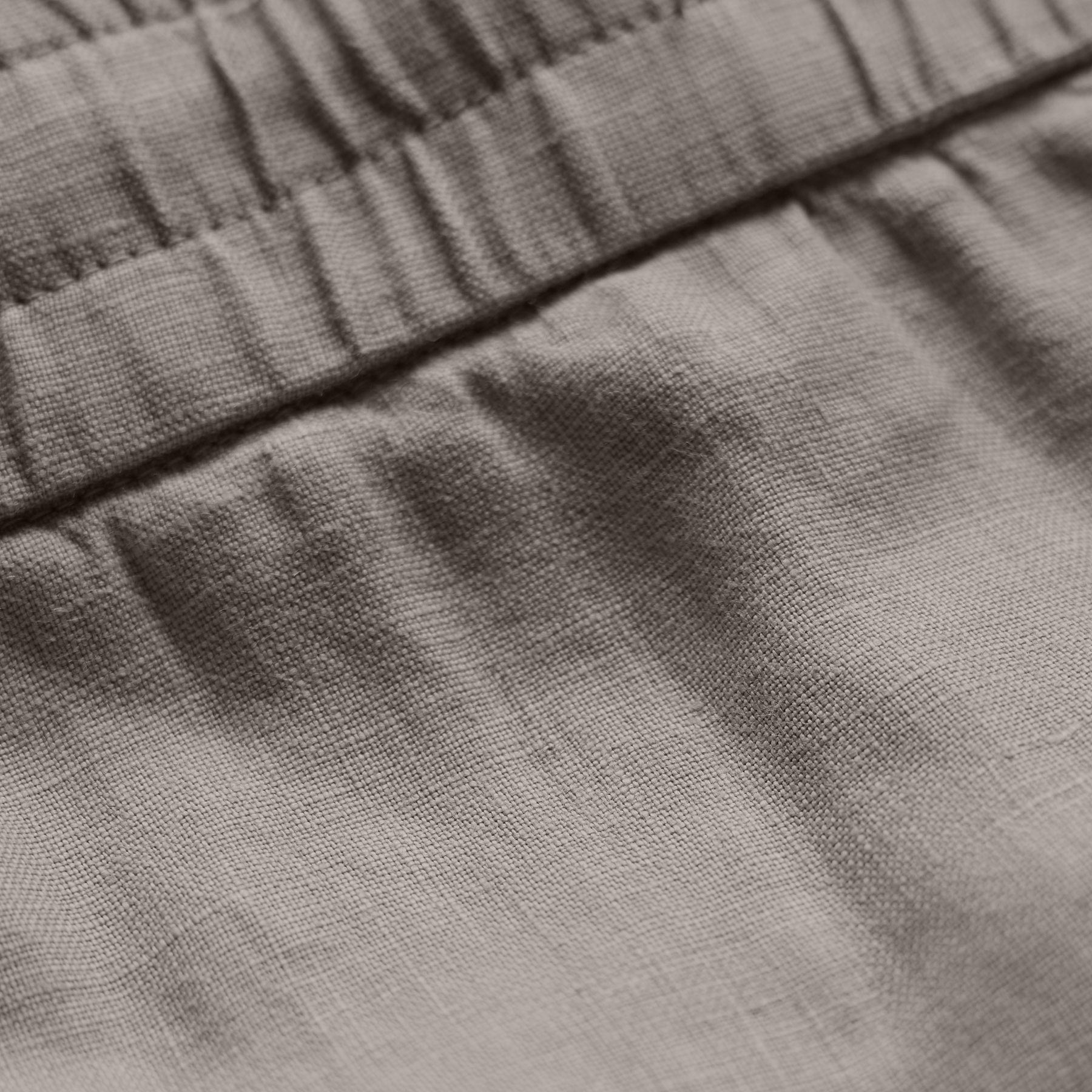 Lightweight Linen Pant in Fog Pigment | James Perse Los Angeles
