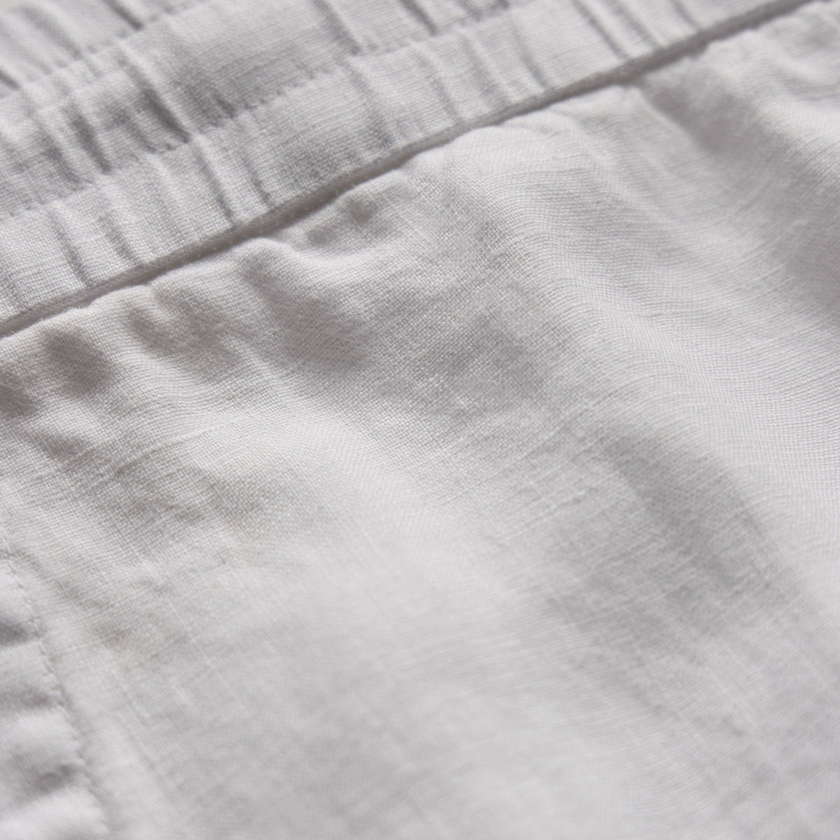 Lightweight Linen Pant in White | James Perse Los Angeles