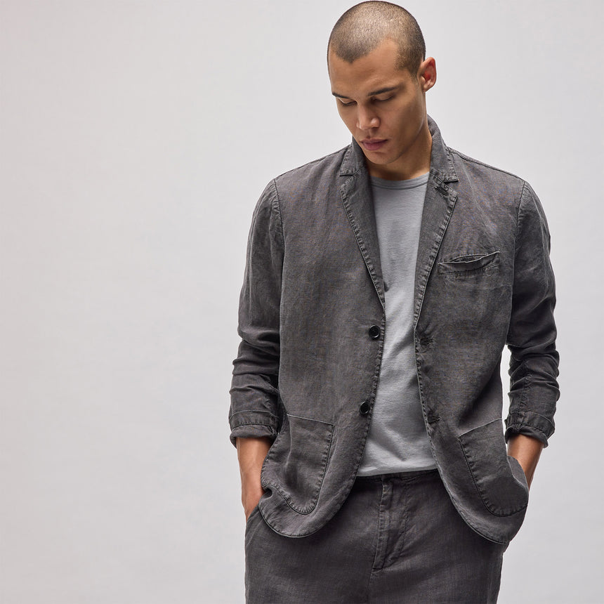 Garment Dyed Linen Blazer in Magma Pigment | James Perse Los Angeles