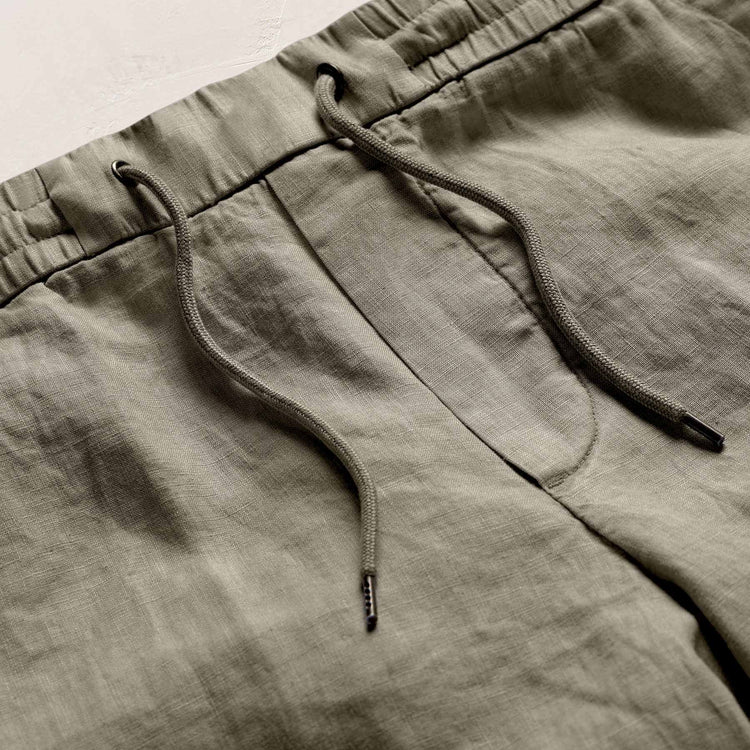 Relaxed Fit Linen Short in Birch Pigment | James Perse Los Angeles