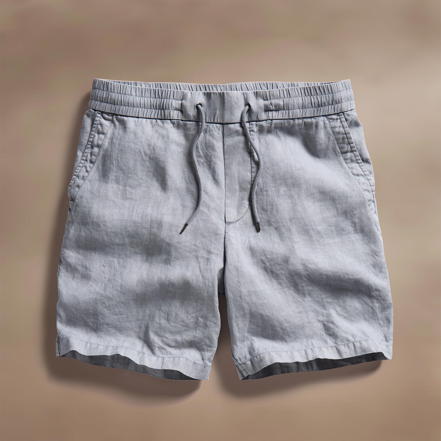 Relaxed Fit Linen Short in Grey Sky Pigment | James Perse Los Angeles