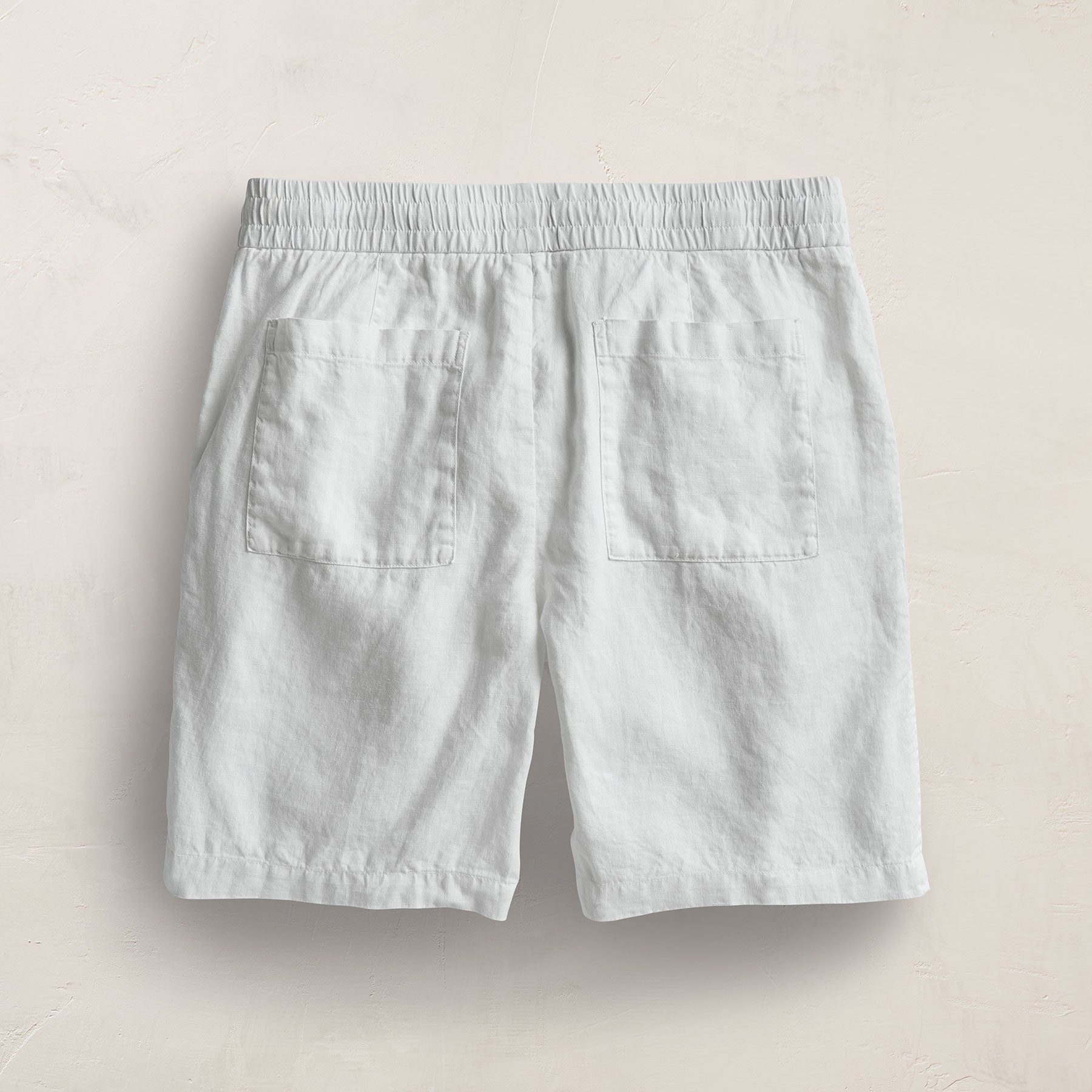 Relaxed Fit Linen Short in White | James Perse Los Angeles