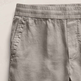 Lightweight Linen Relaxed Short in Fog Pigment | James Perse Los Angeles