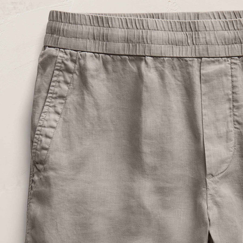 Lightweight Linen Relaxed Short in Fog Pigment | James Perse Los Angeles
