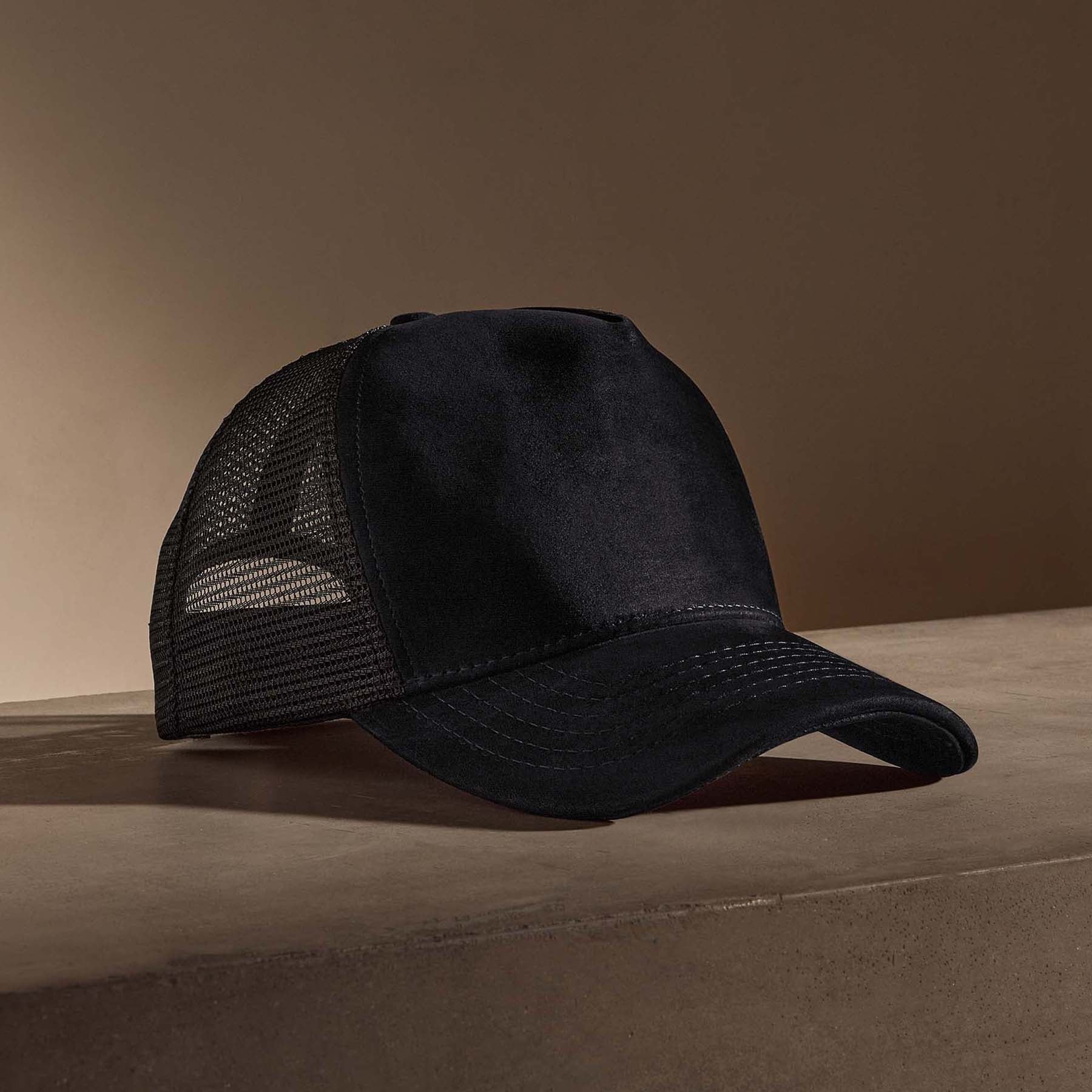 Kid Suede Trucker Hat in Black | James Perse Los Angeles