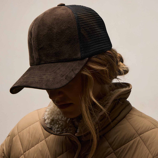 Suede 6 Panel Trucker Hat in Cafe | James Perse Los Angeles / Womens