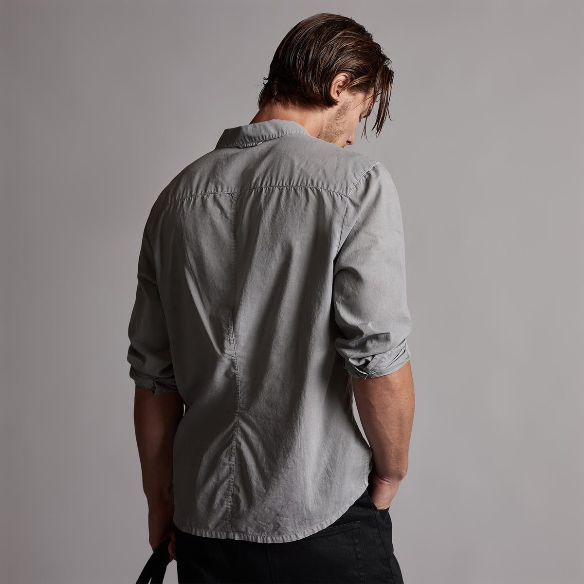 Standard Shirt in Breeze Pigment | James Perse Los Angeles
