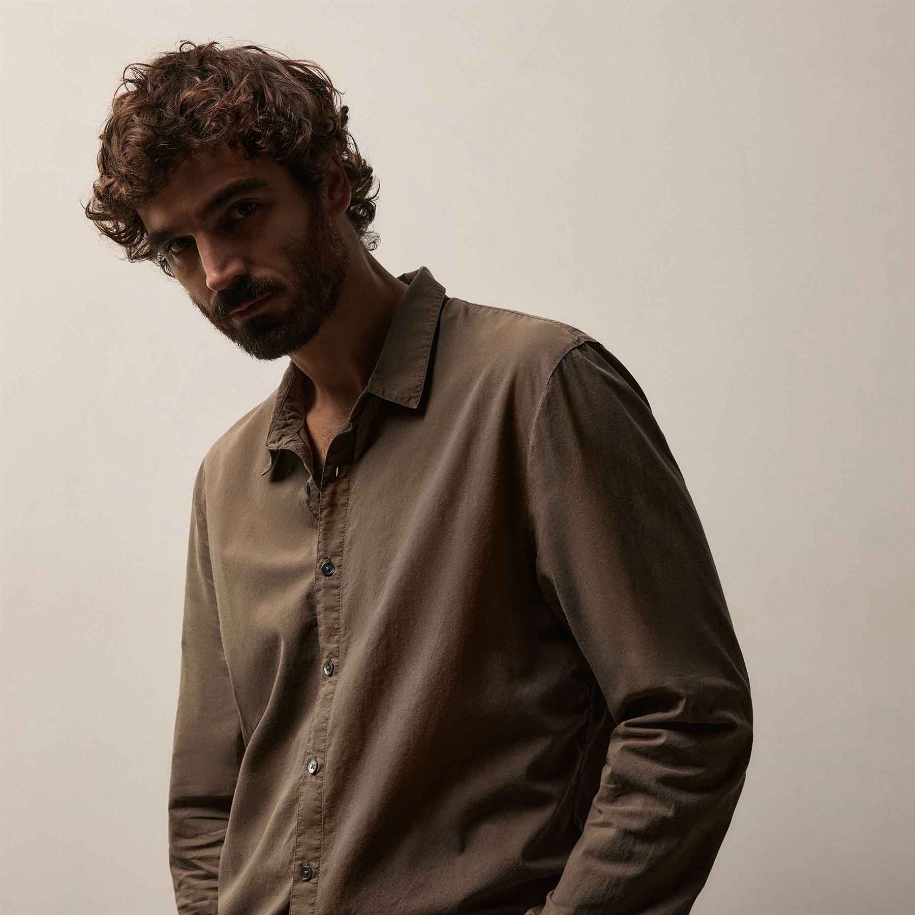 Standard Shirt In Caribou Pigment | James Perse Los Angeles