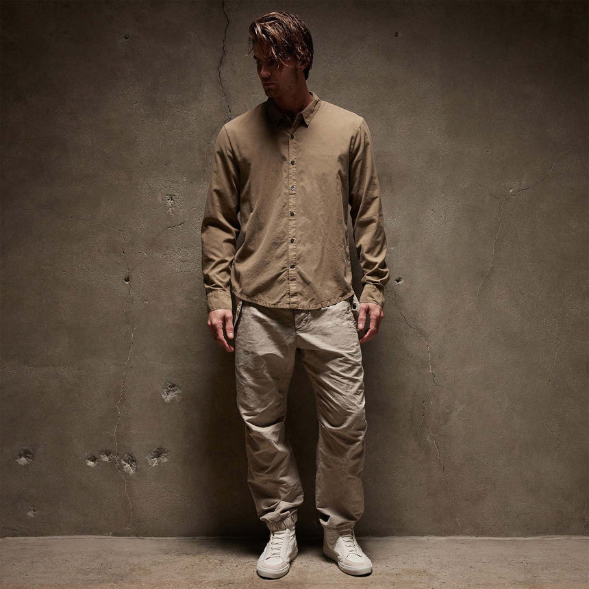 Standard Shirt in Cashew Pigment | James Perse Los Angeles