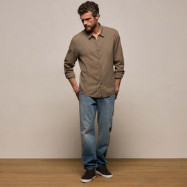 Standard Shirt in Light Olive Pigment | James Perse Los Angeles