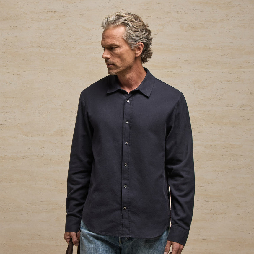 Refined Cotton Flannel Shirt in Blue Black | James Perse Los Angeles