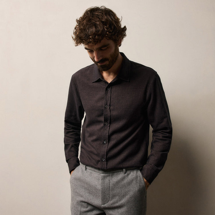 Refined Cotton Flannel Shirt in Cocoa | James Perse Los Angeles