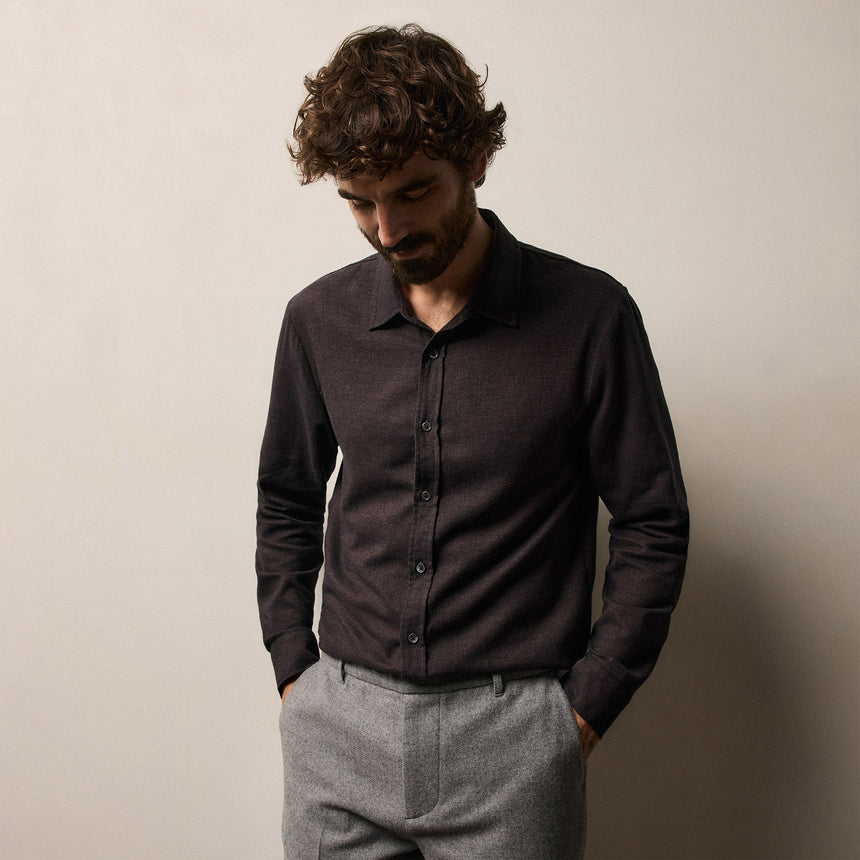 Refined Cotton Flannel Shirt in Cocoa | James Perse Los Angeles