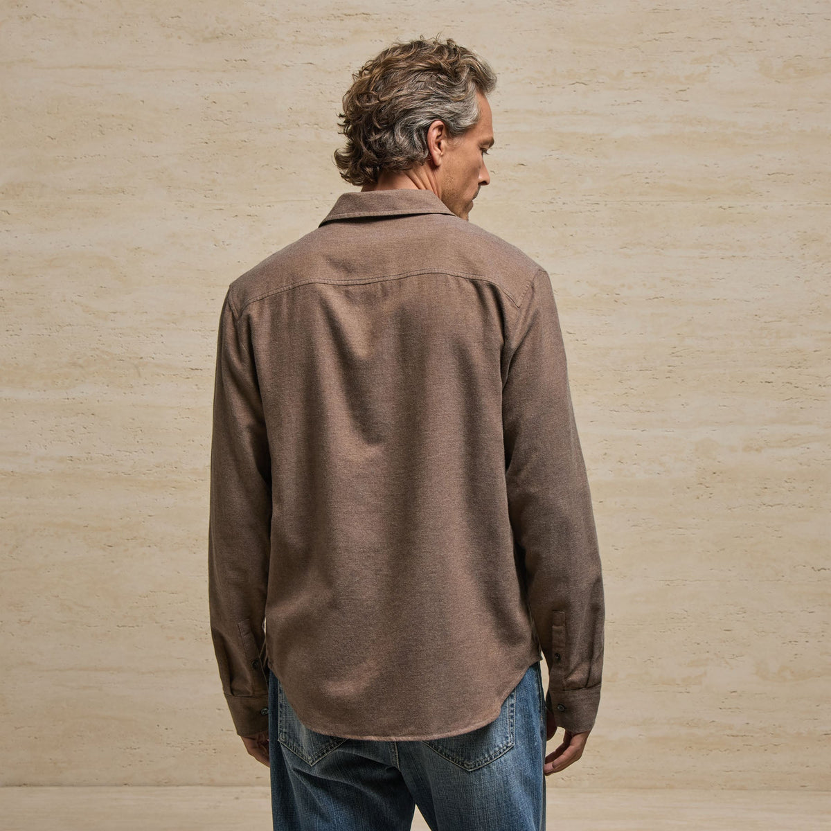 Refined Cotton Flannel Shirt in Mid Brown | James Perse Los Angeles