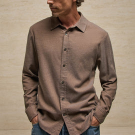 Refined Cotton Flannel Shirt in Mid Brown | James Perse Los Angeles