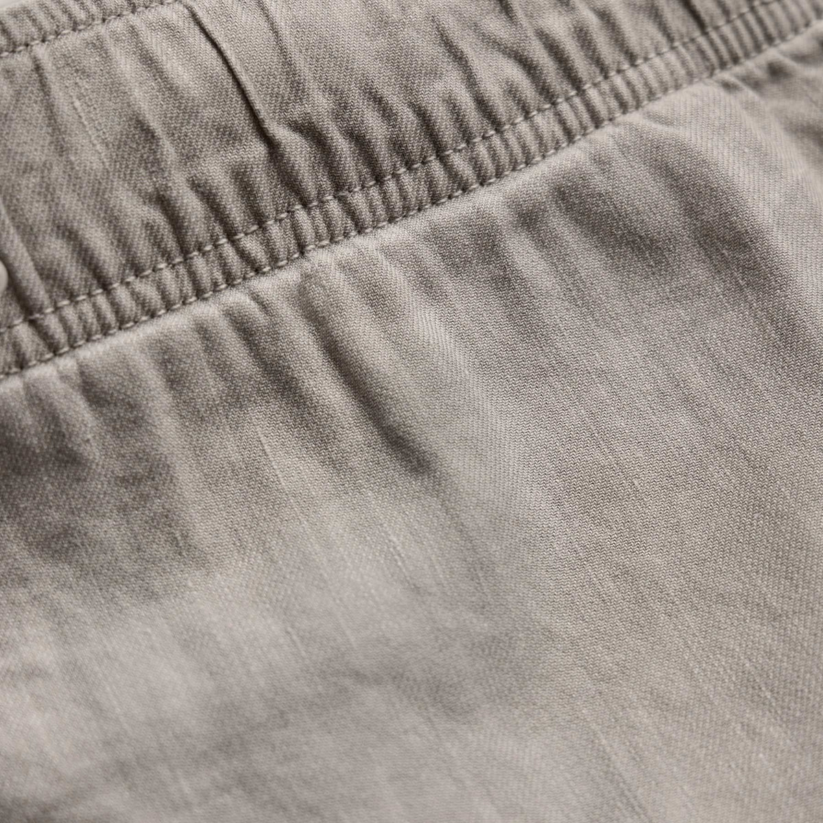 Stretch Linen Jogger in Fog Pigment | James Perse Los Angeles