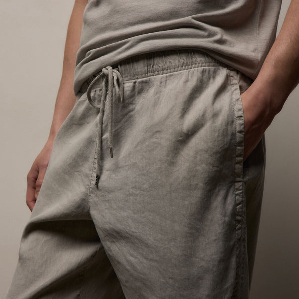 Stretch Linen Jogger in Fog Pigment | James Perse Los Angeles