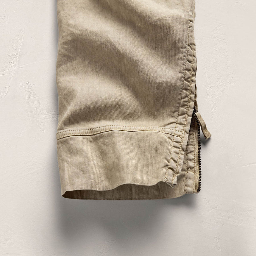 Parachute Linen Cotton Cargo in Flax Pigment | James Perse Los Angeles