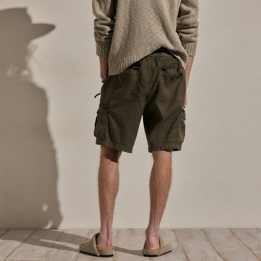 Parachute Linen Cotton Cargo Short in Army Green Pigment | James Perse Los Angeles