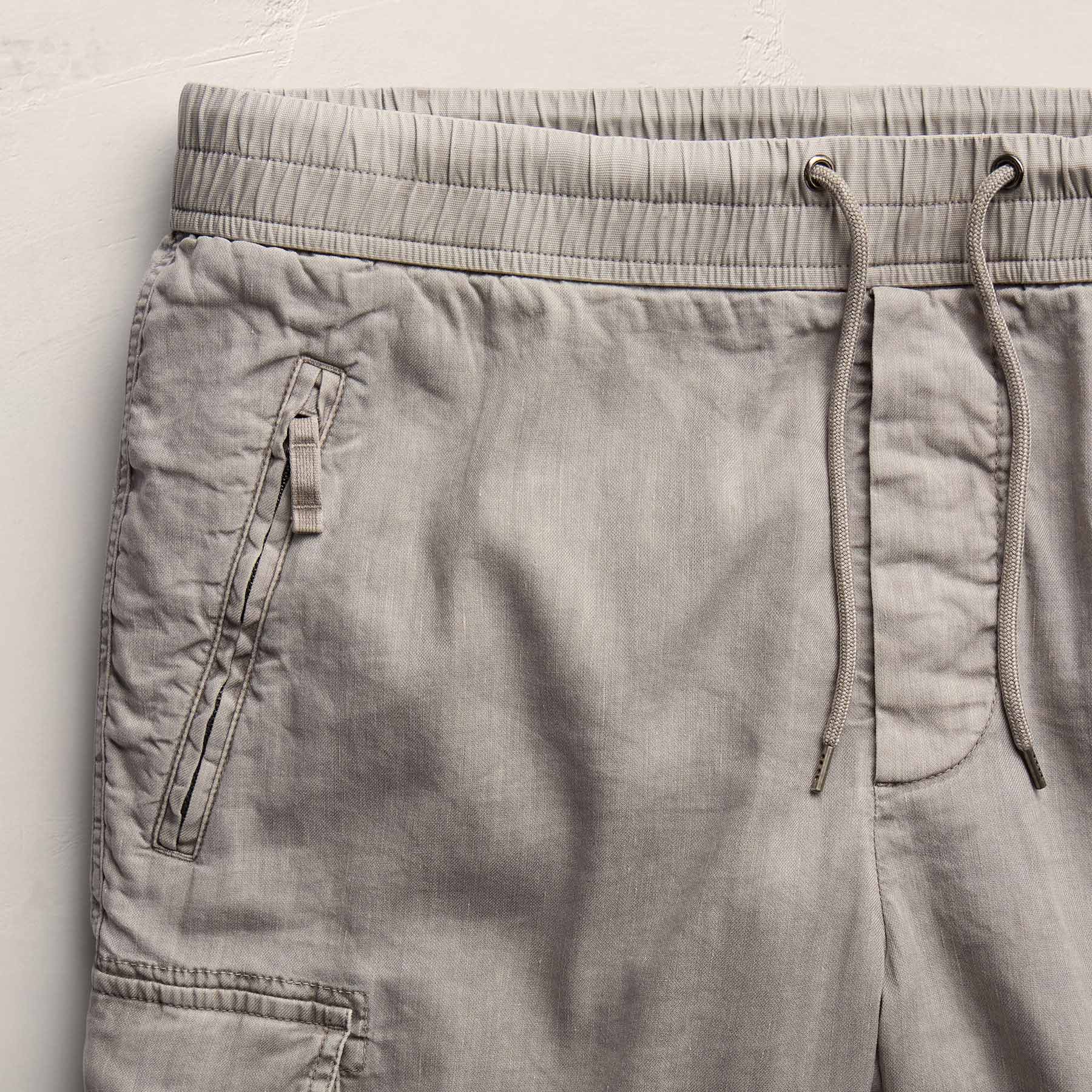 Linen Cotton Utility Short in Fog Pigment | James Perse Los Angeles