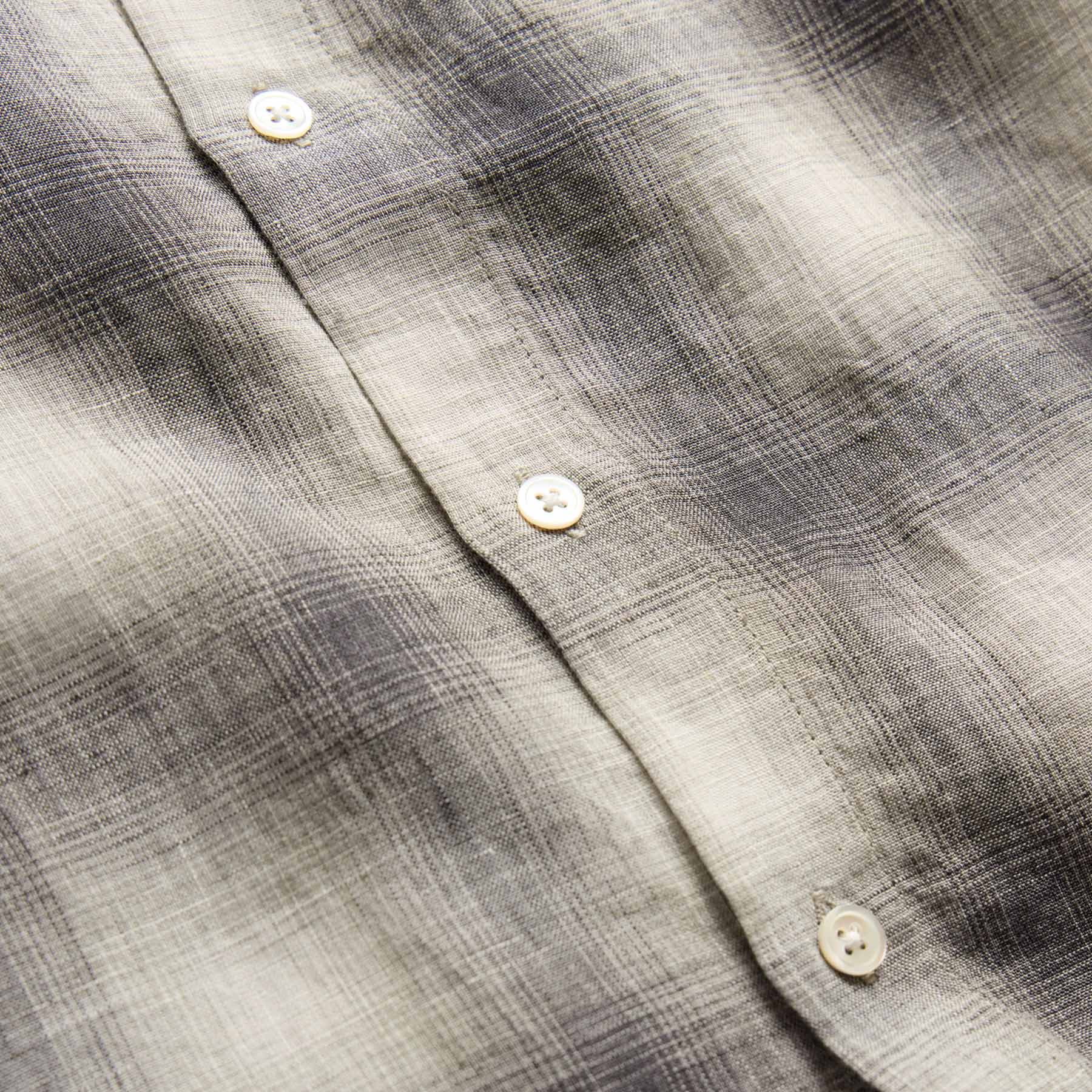Plaid Linen Shirt in Grey Plaid | James Perse Los Angeles