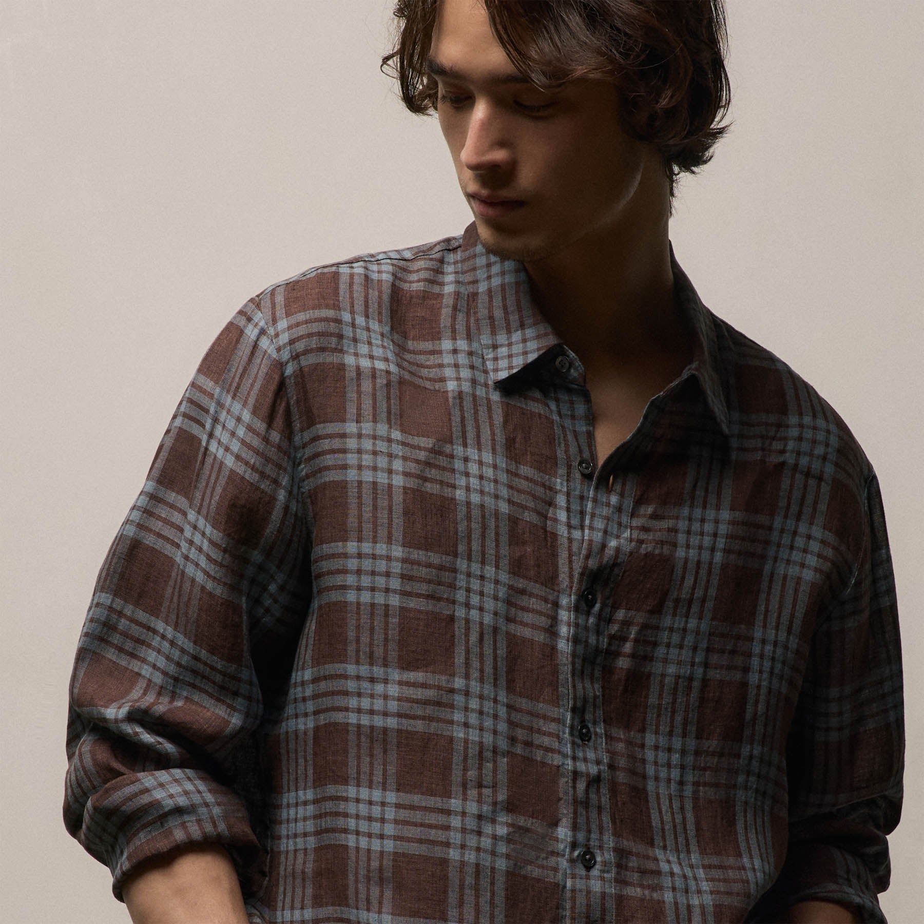 Plaid Linen Shirt in Plum Plaid | James Perse Los Angeles
