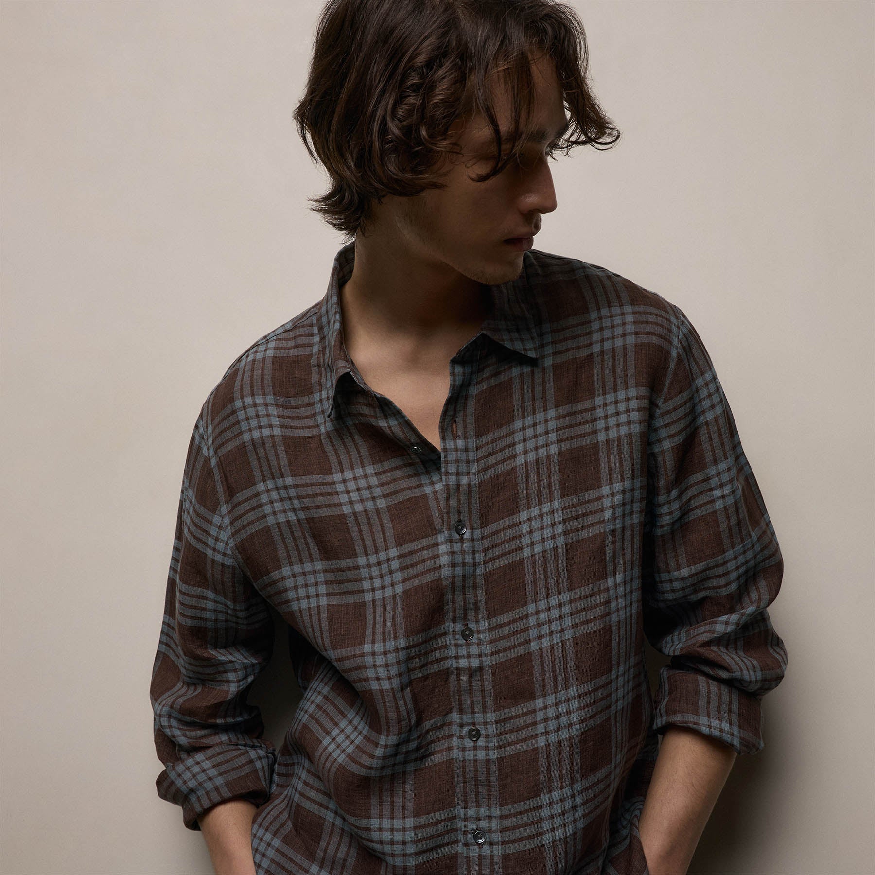 Plaid Linen Shirt in Plum Plaid | James Perse Los Angeles