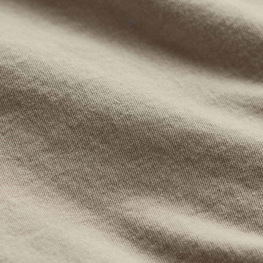 Lightweight Jersey Pocket Tee in Overcast Pigment | James Perse Los Angeles