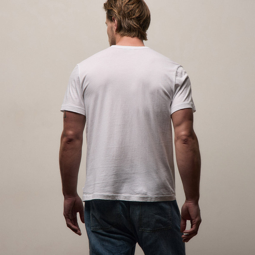Lightweight Jersey Pocket Tee in White | James Perse Los Angeles