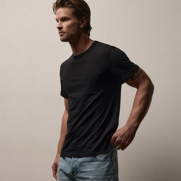 Short Sleeve Crew Neck in Black | James Perse Los Angeles