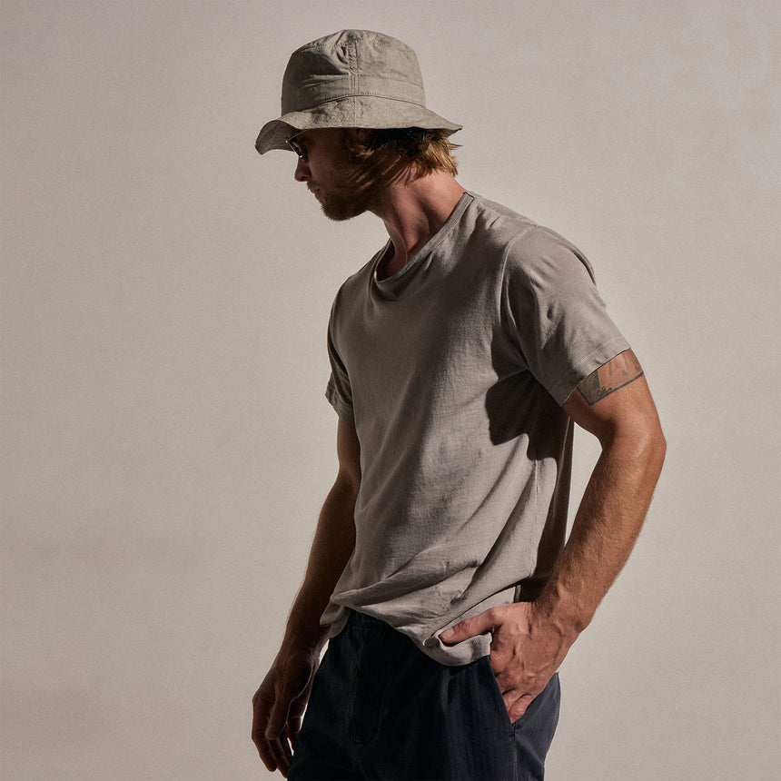 Short Sleeve Crew Neck in Fog Pigment | James Perse Los Angeles