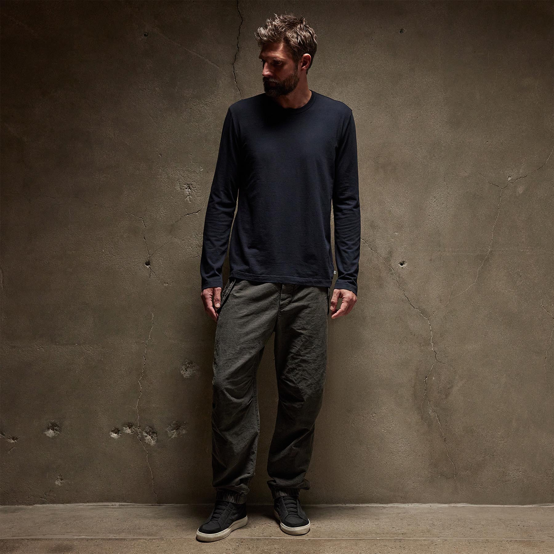 Long Sleeve Crew Neck in Deep | James Perse Los Angeles