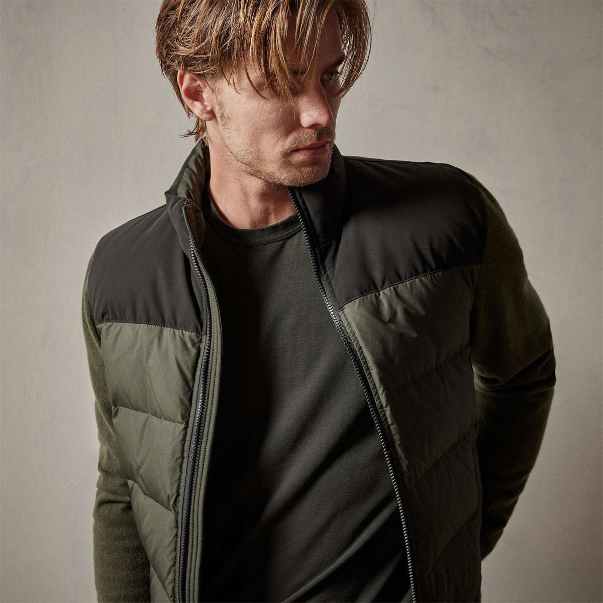 Long Sleeve Crew Neck in Dark Olive Pigment | James Perse Los Angeles