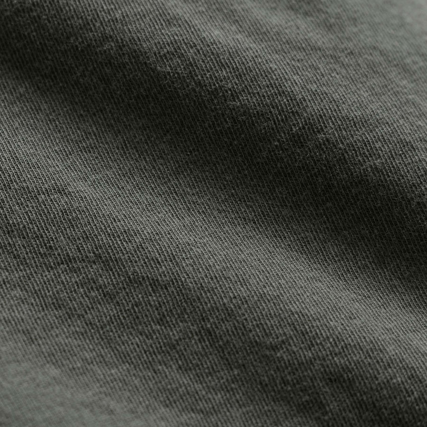 Long Sleeve Crew Neck in Granite Pigment | James Perse Los Angeles