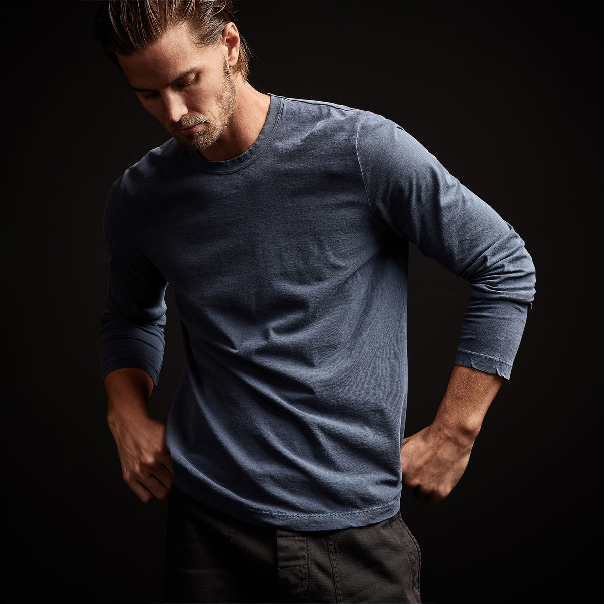Long Sleeve Crew Neck in Sea Captain Pigment | James Perse Los Angeles