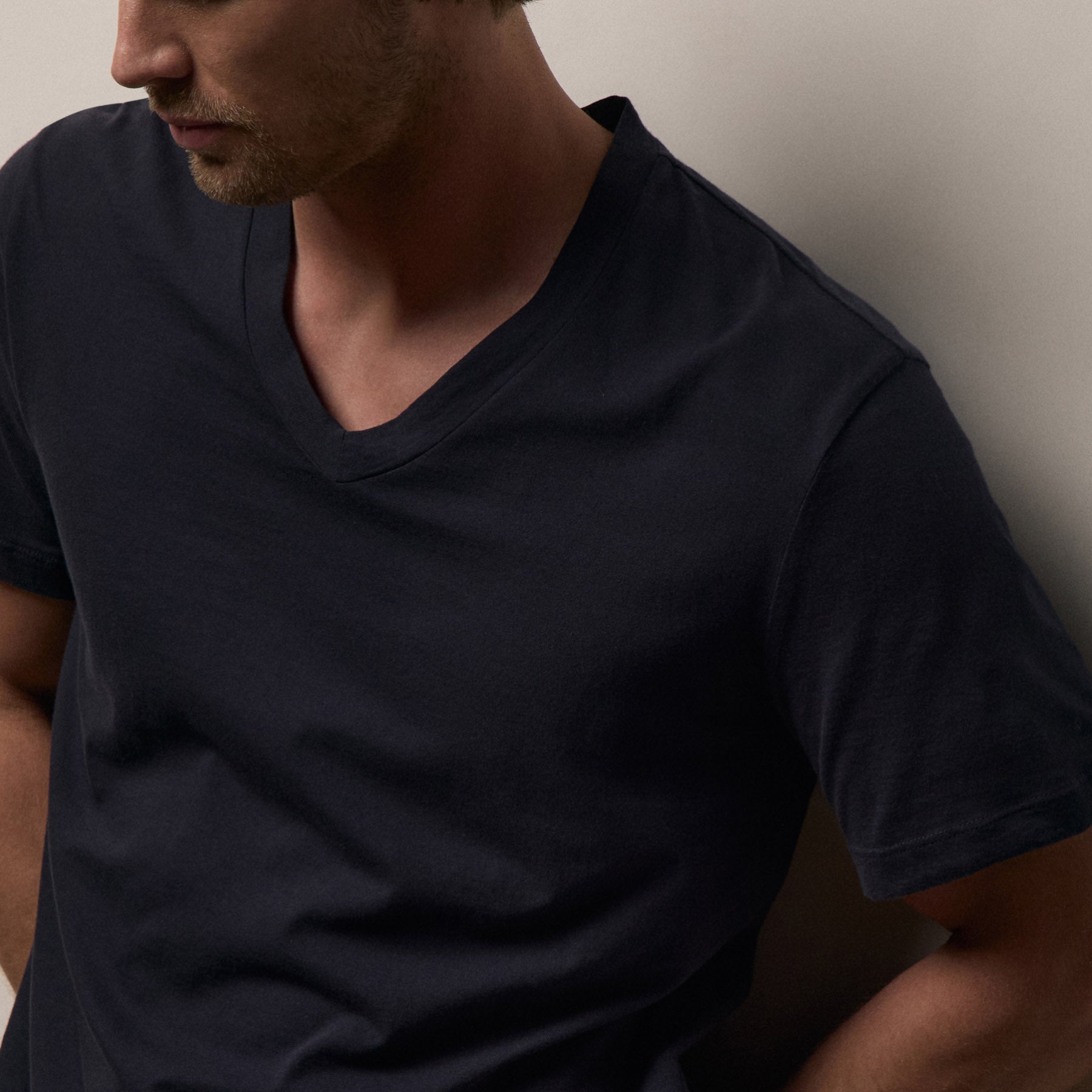 Short Sleeve V Neck - Deep | James Perse