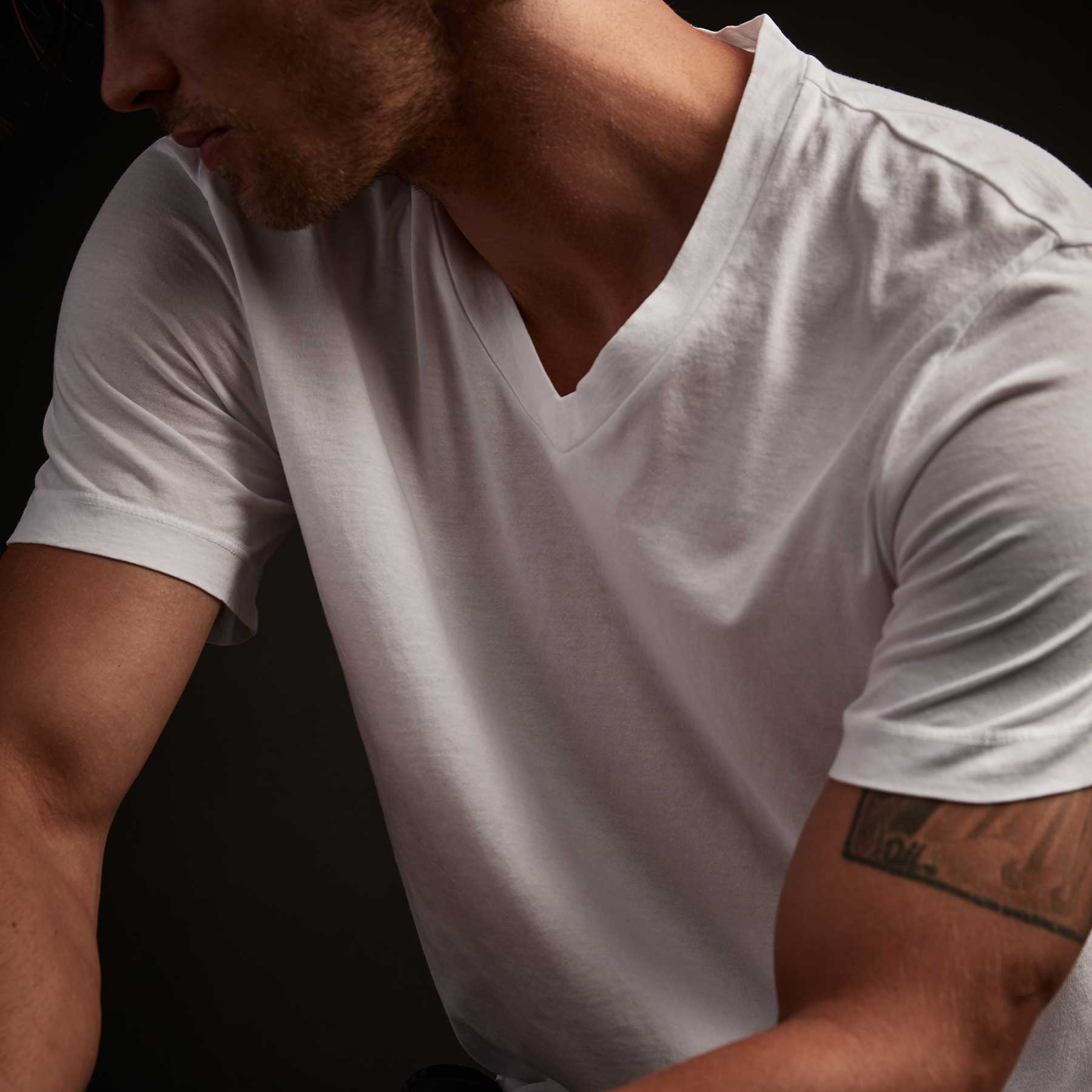 Short Sleeve V Neck - White | James Perse Los Angeles