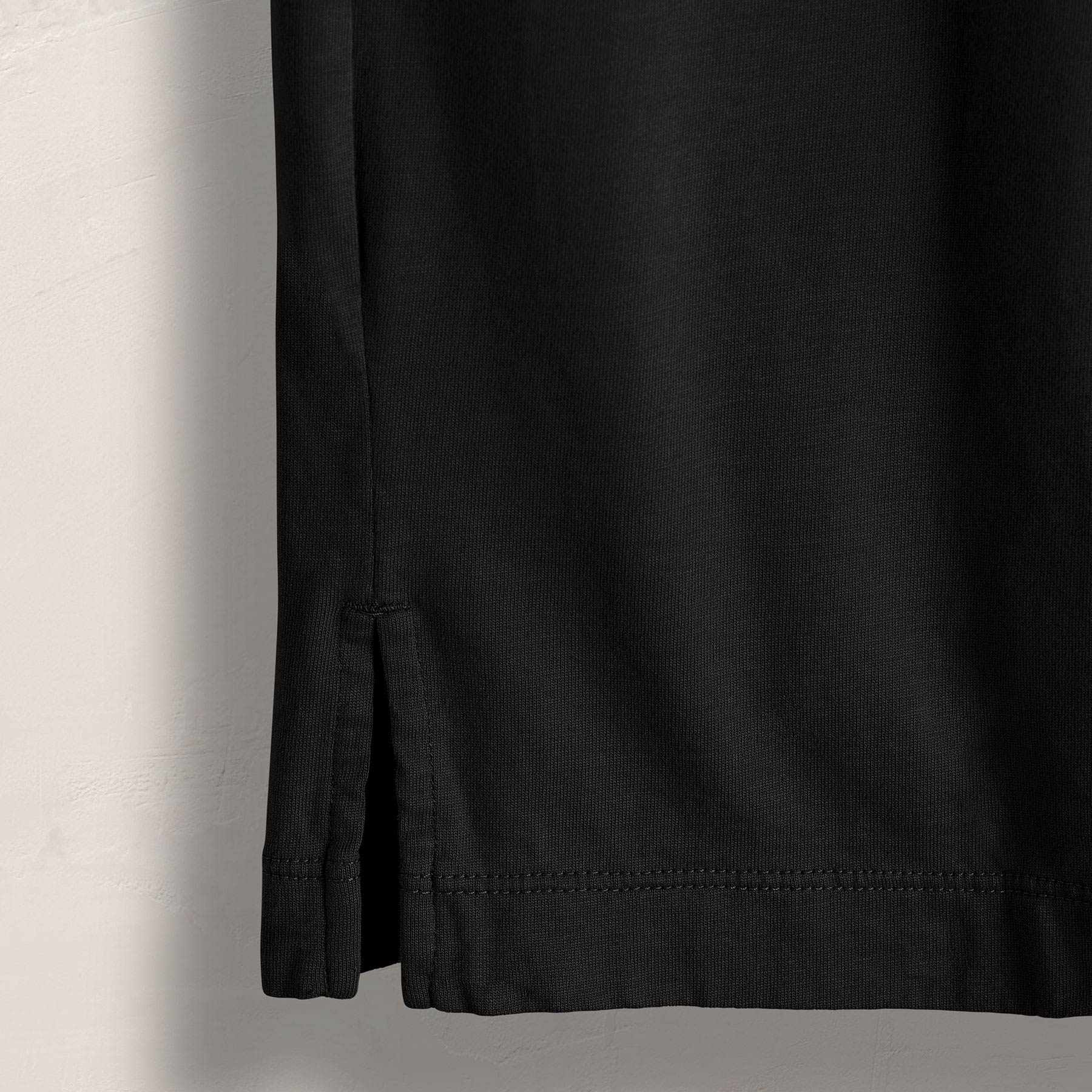 Heavy Luxe Jersey Crew in Black | James Perse Los Angeles