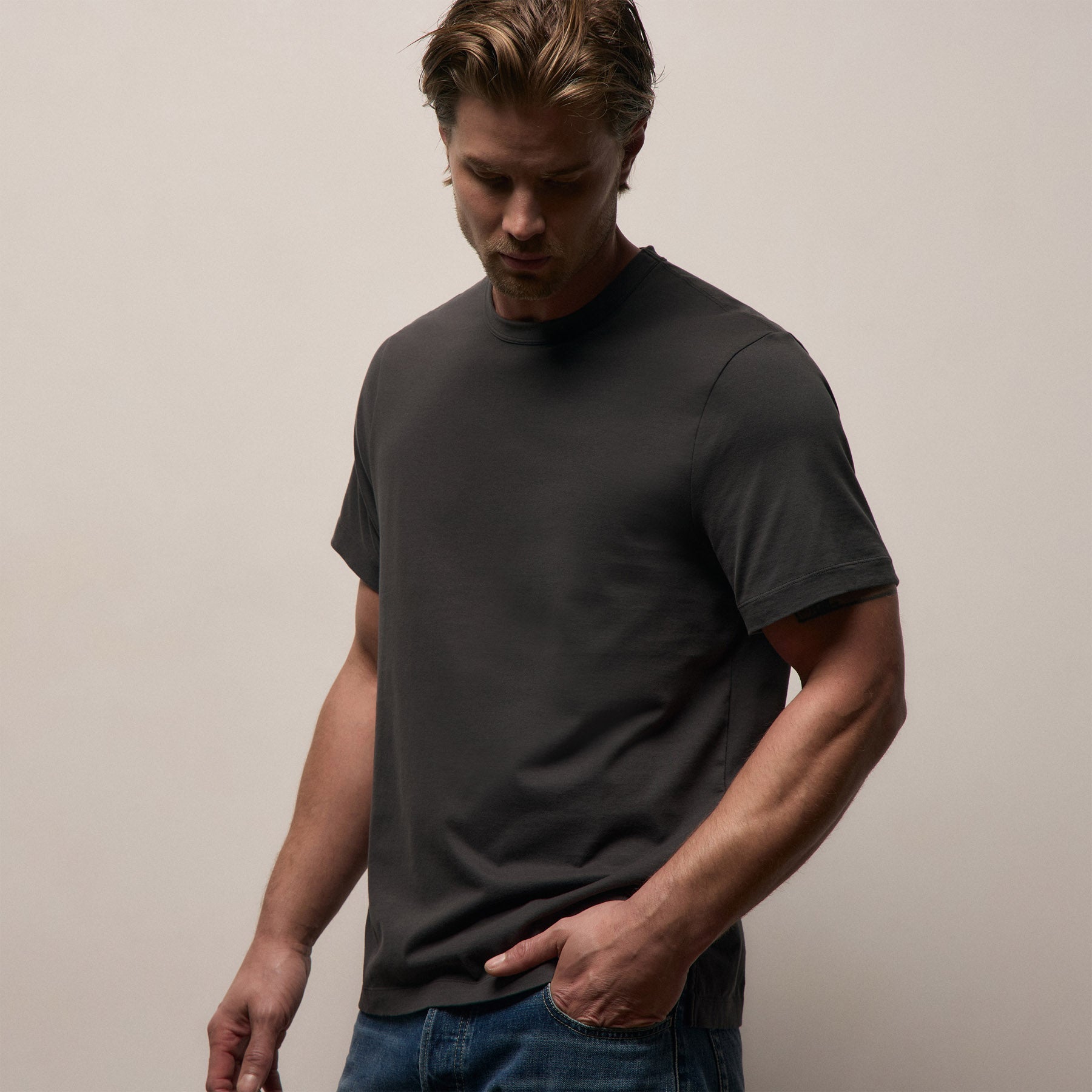 Heavy Luxe Jersey Crew in Magma | James Perse Los Angeles