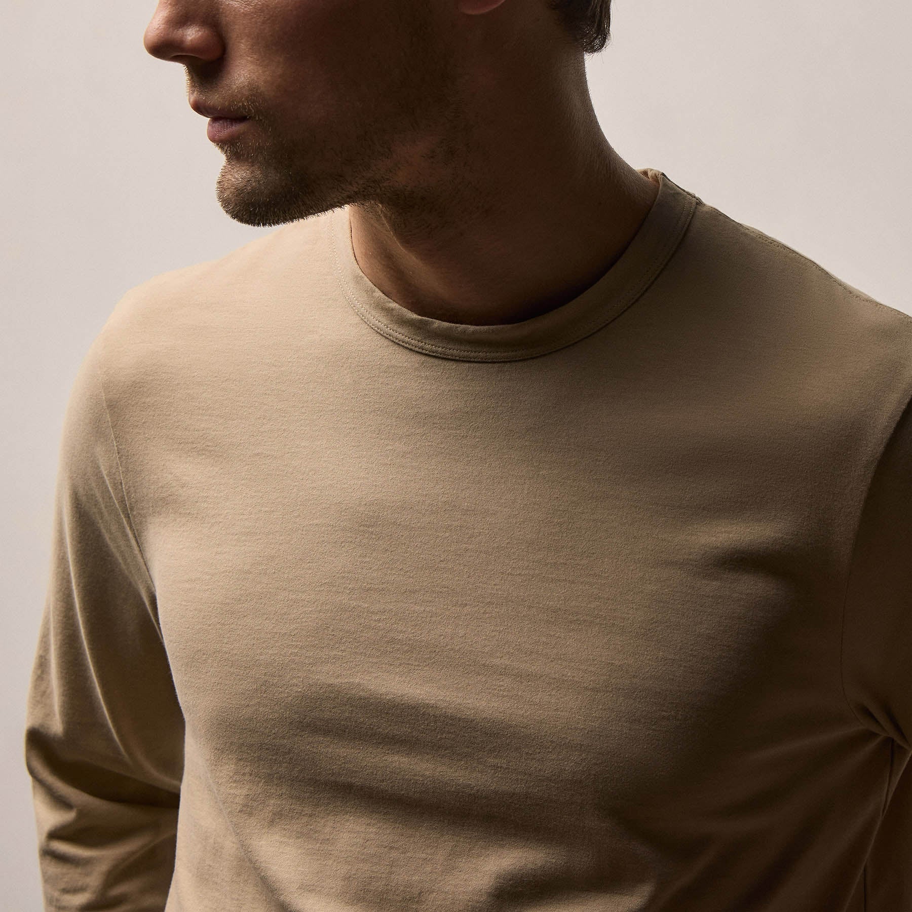 Heavy Luxe Jersey Long Sleeve in Light Khaki | James Perse Los Angeles