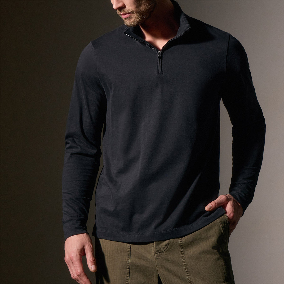 Luxury Organic Jersey Half Zip in Black | James Perse Los Angeles