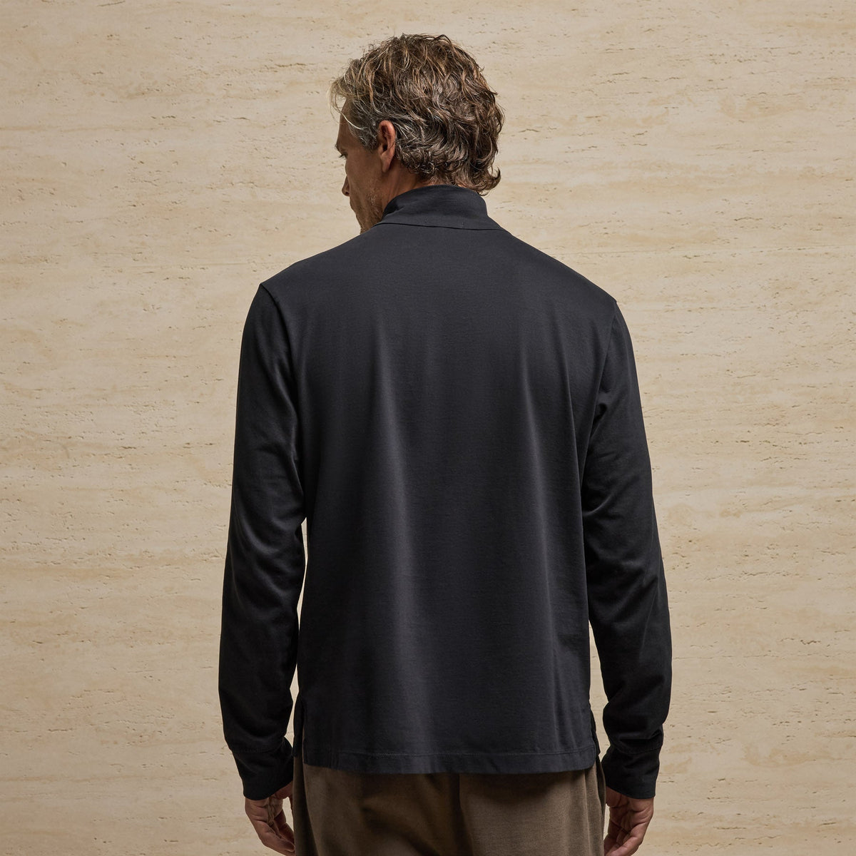 Heavy Luxe Funnel Neck in Black | James Perse Los Angeles