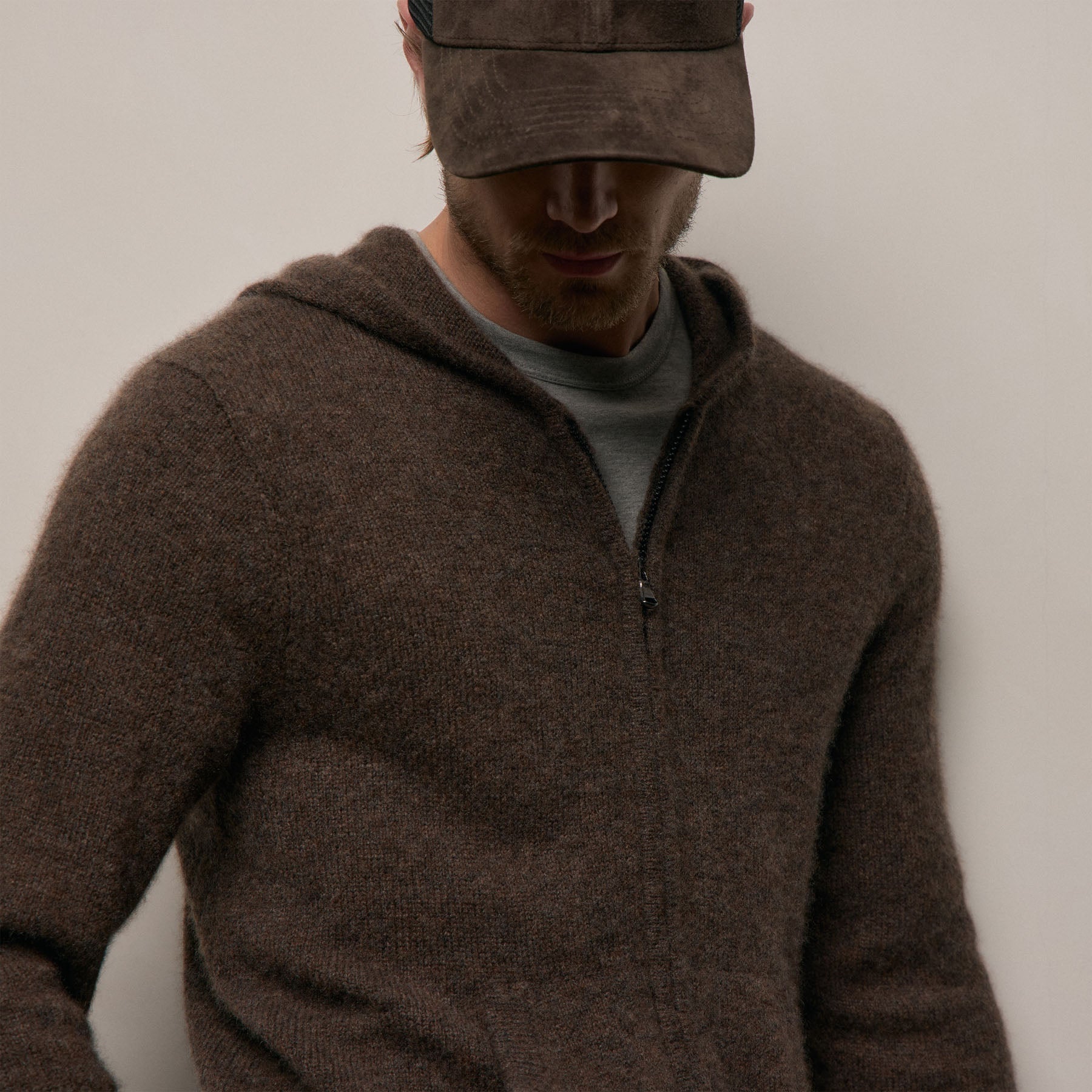 Lightweight Textured Cashmere Knit Zip Up Hoodie - Bark | James Lightweight Textured Cashmere Knit Zip Up Hoodie - Bark | James